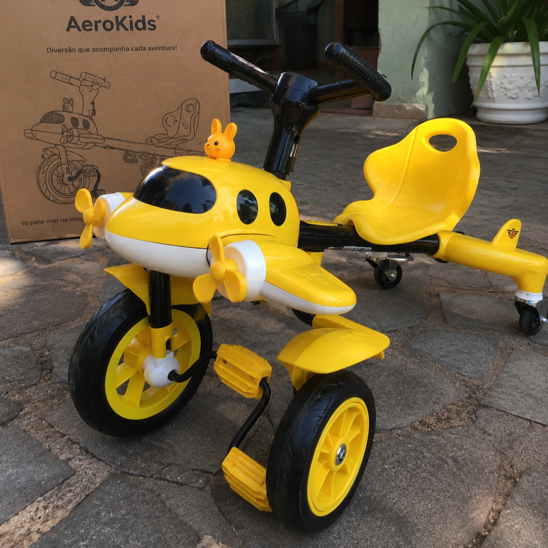Avaliação de Mariana Oliveira sobre o Quadriciclo Infantil AeroKids®